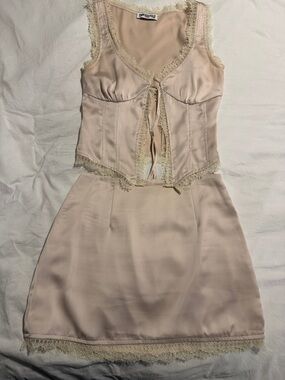 Mavie Satin Set Champagne